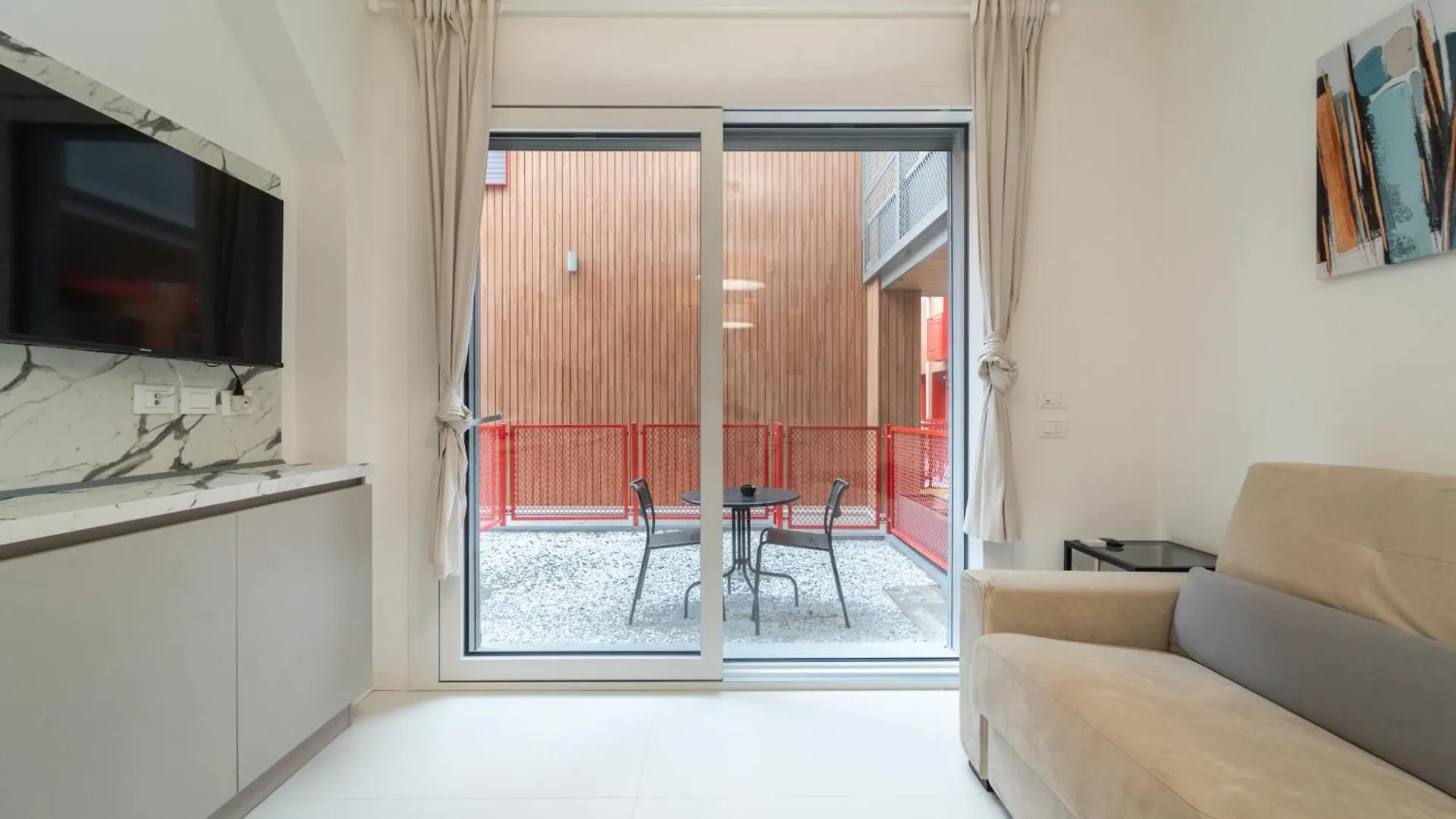 Homeby, Mascarella Patio Apartment Bologna