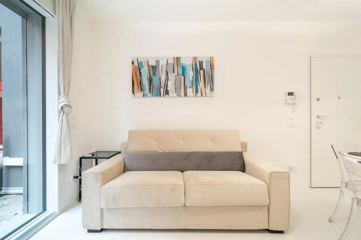 Homeby, Mascarella Patio Apartment Bologna