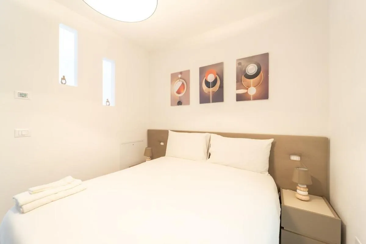 Homeby, Mascarella Patio Apartment Bologna 0*,  Italy