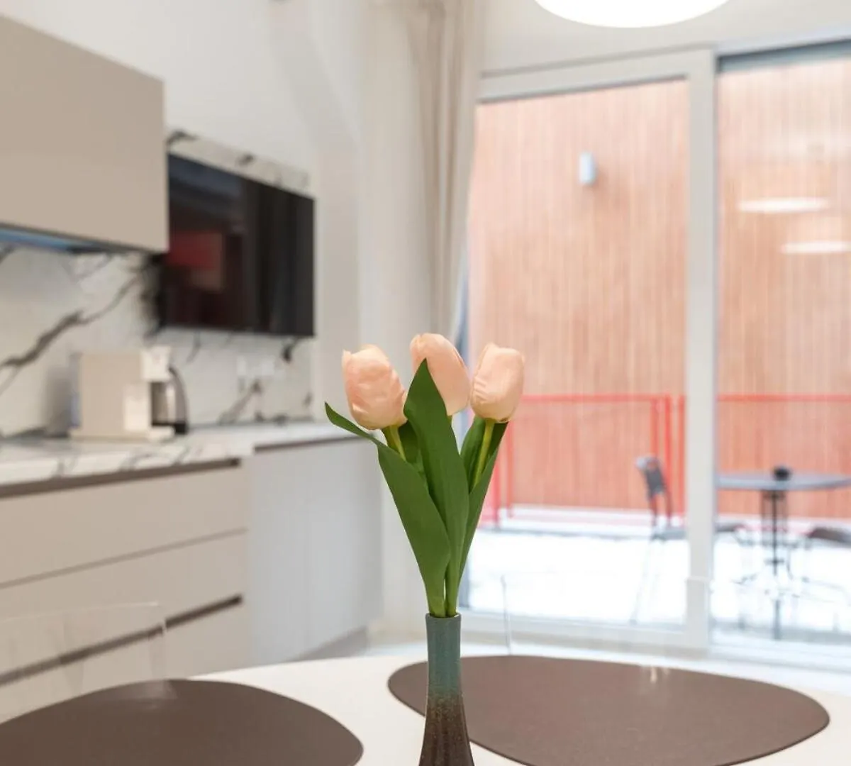 Homeby, Mascarella Patio Apartment Bologna