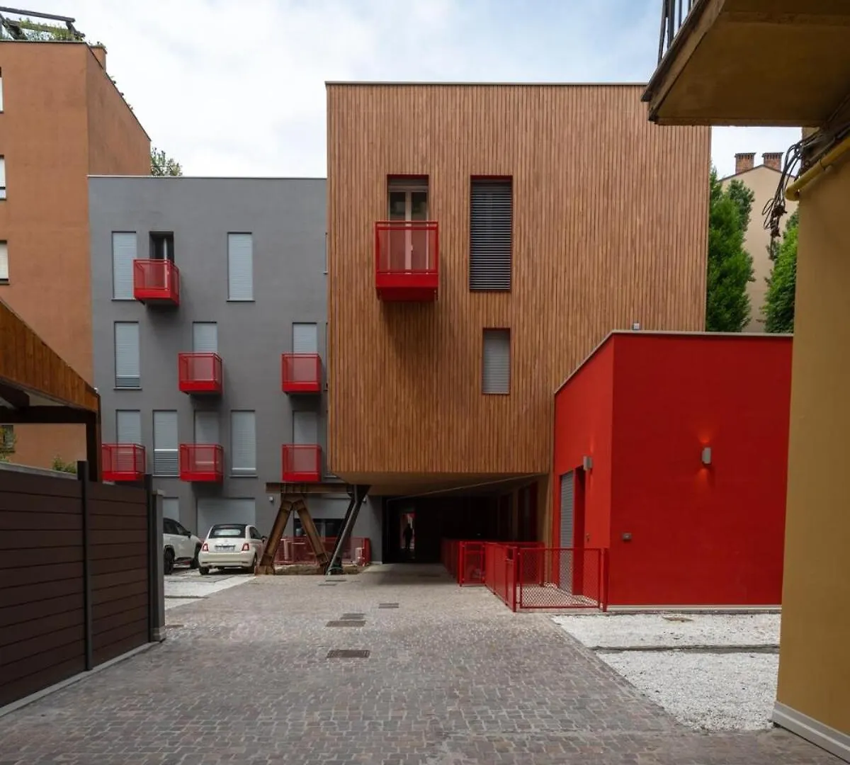 Homeby, Mascarella Patio Apartment Bologna